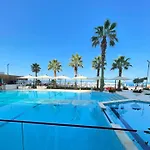 Blue Marine Hotel Škalngur