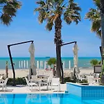 Blue Marine Hotel