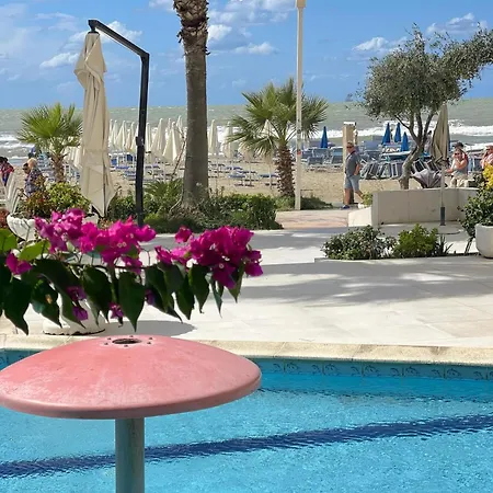 Blue Marine 4* Škalngur