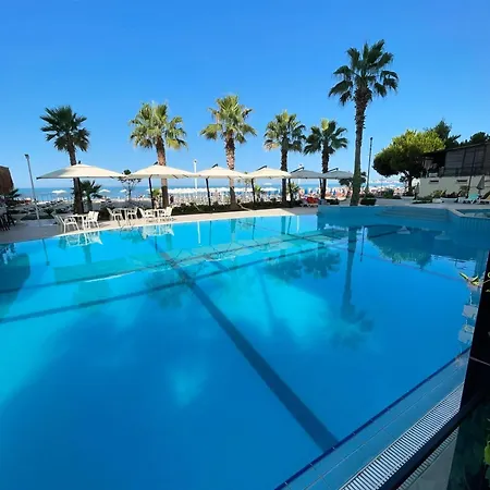 Blue Marine Hotel 4*