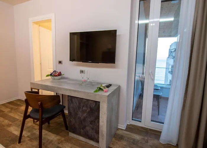 Blue Marine Hotel 4*